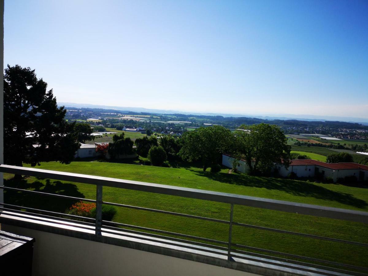Kiba Panorama Suite Oberteuringen 73 Seeblick & Hallenbad ภายนอก รูปภาพ