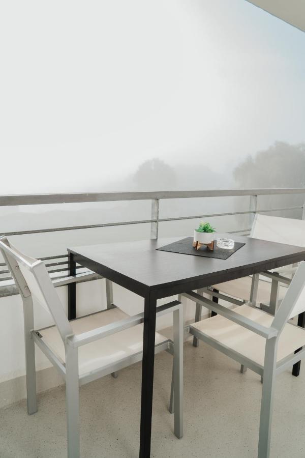 Kiba Panorama Suite Oberteuringen 73 Seeblick & Hallenbad ภายนอก รูปภาพ